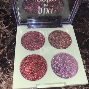 Pixi glitter eyeshadow pallet